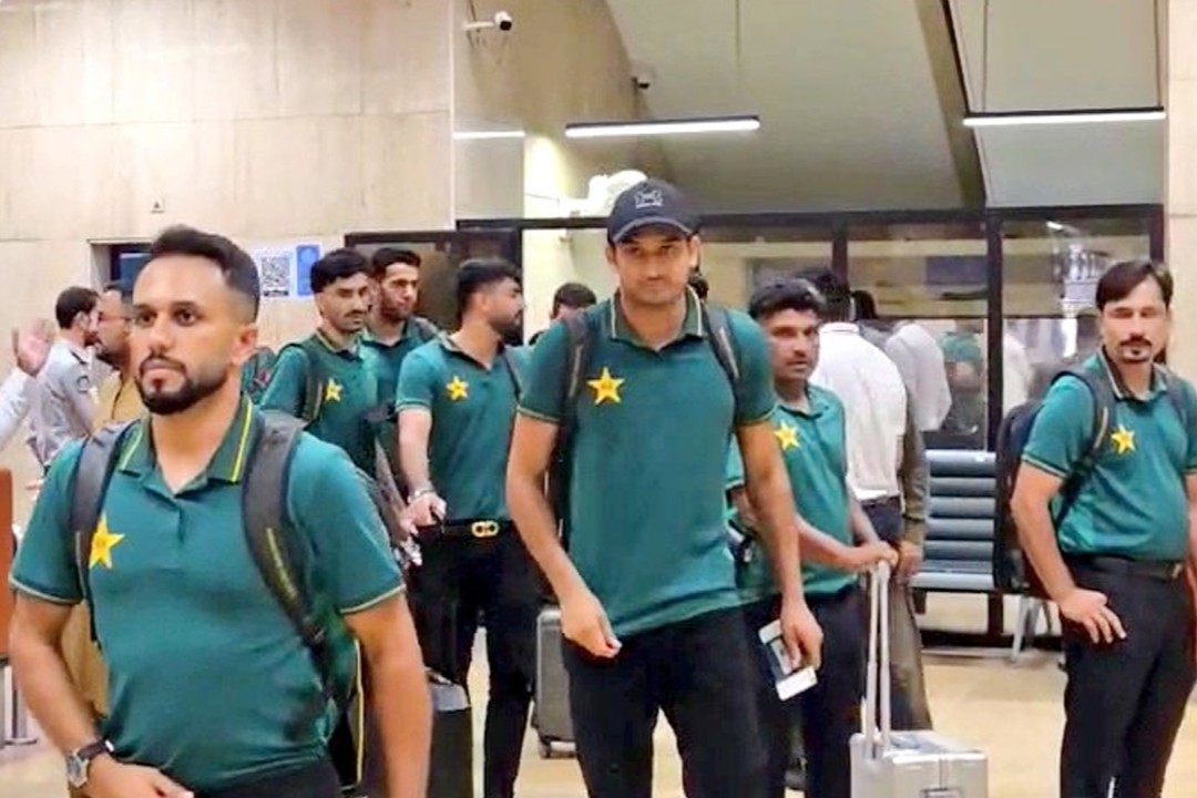 বাংলাদেশে সিরিজ খেলতে পাকিস্তান ক্রিকেট দলের প্রথম বহর পৌঁছালো