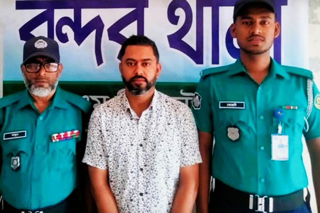 চট্টগ্রামে পুলিশের ওপর হামলার ঘটনায় ছাত্রলীগ নেতা গ্রেপ্তার