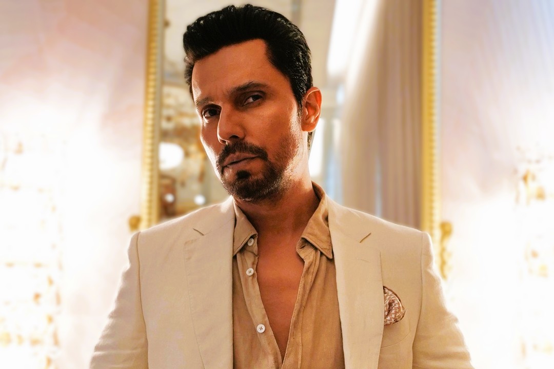 রণদীপ হুডা তাদের ভক্তদের সুখবর দিলেন