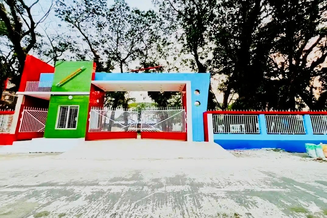 অবশেষে পরিবর্তন হলো ঝালকাঠি কালেক্টরেট স্কুলের বিতর্কিত আর্ট