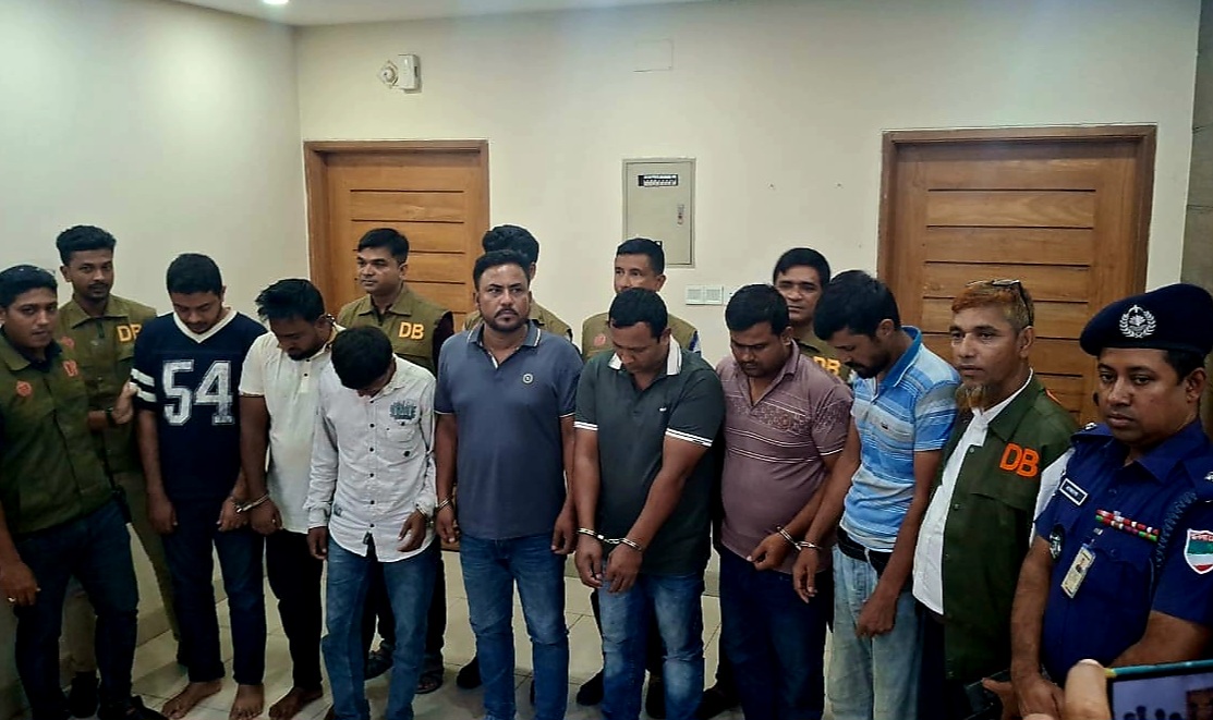 বাগেরহাটে হ্যামকো কোম্পানির ডাকাতি মালামাল উদ্ধার,  গ্রেপ্তার ৯