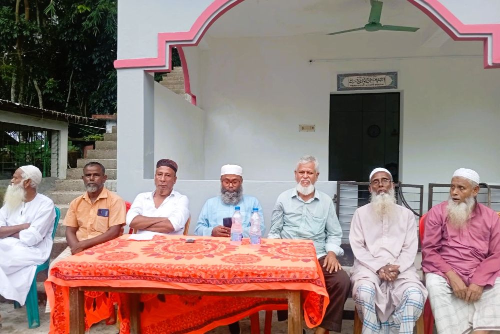 নলছিটি রানাপাশায় চেয়ারম্যান প্রার্থী হিসেবে মজিবুর রহমানের মতবিনিময় ও দোয়া