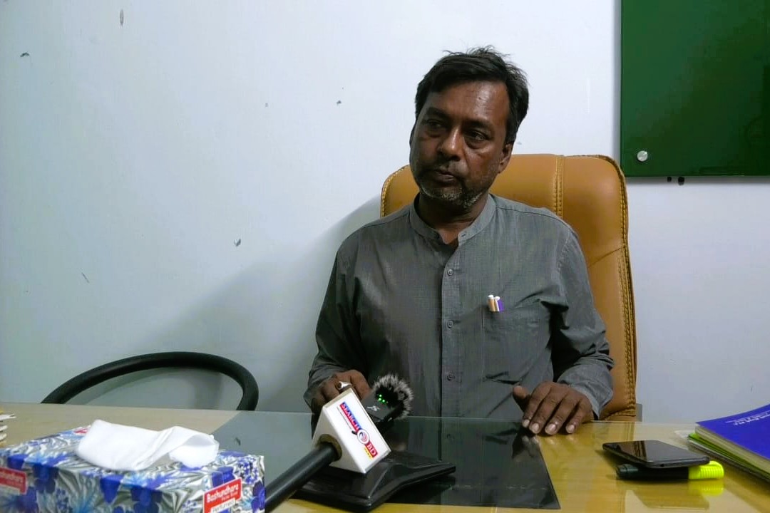 বিশ্ব দুগ্ধ দিবসের টাকা গেল কোথায় দুধ নয়, দুর্নীতির স্বাদ