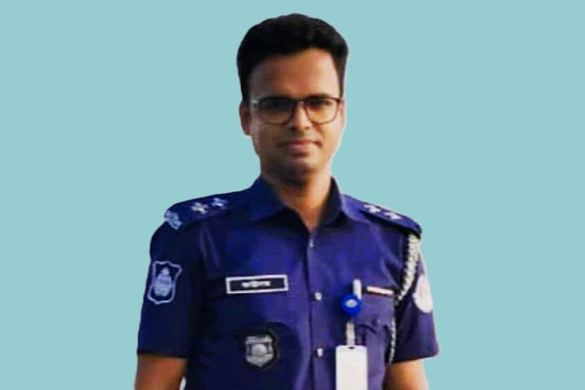 রাজশাহীতে স্ত্রীর দায়ের করা যৌতুক মামলায়  পুলিশ এসআই কারাগারে