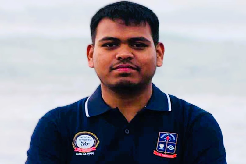 দলীয় শৃঙ্খলা ভঙ্গ: এনসিপি বহিষ্কার করল মাহিন সরকারকে